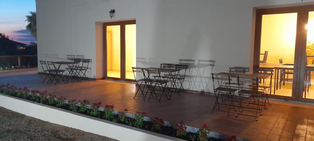 Agriturismo Il Vecchio Olivo Castagneto Carducci Buitenkant foto