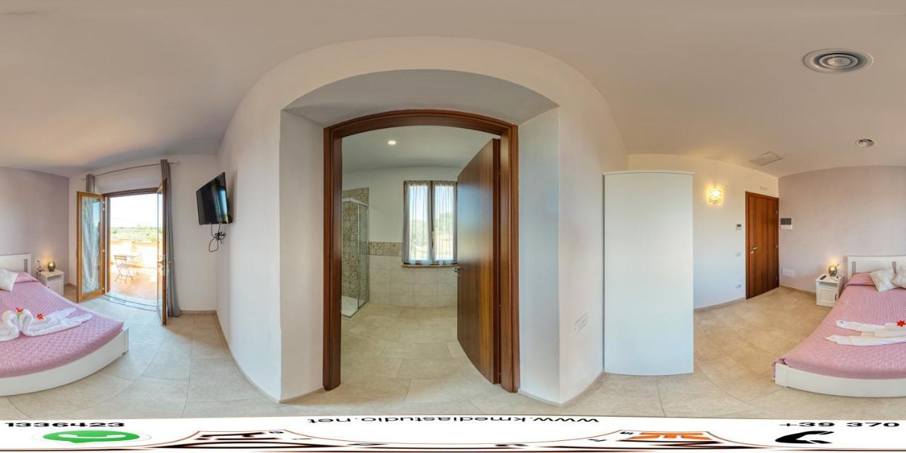 Agriturismo Il Vecchio Olivo Castagneto Carducci Buitenkant foto